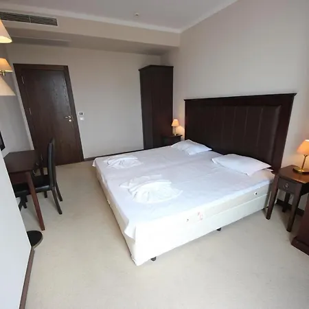 Apartment Menada In Royal *