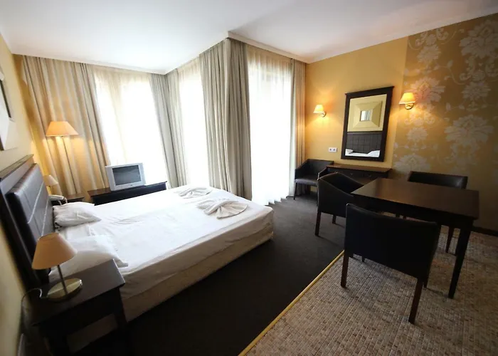 Menada In Royal Apartment Sunny Beach