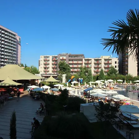 Menada In Royal Apartament Sunny Beach